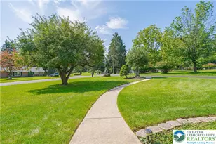 3683 Oakhurst Dr, Upper Saucon Township, PA 18034 - Photo 12