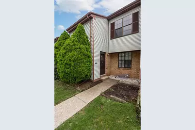 3418 Colonial Court, Allentown City, PA 18104 - Photo 2