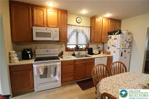 133 N 2nd St, Coplay Boro, PA 18037 - Photo 12