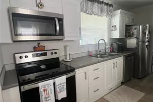 7418 Lincoln Ln, Upper Macungie Township, PA 18087 - Photo 6