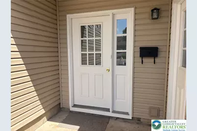 5 Stonewood Place, Catasauqua Boro, PA 18032 - Photo 2