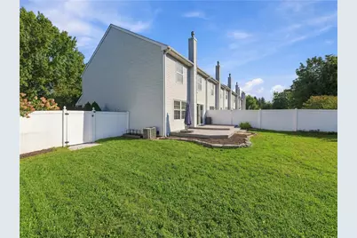 4932 Tall Cedar Court, Plumsteadville, PA 18947 - Photo 10
