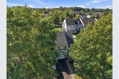 4932 Tall Cedar Court, Plumsteadville, PA 18947 - Photo 6