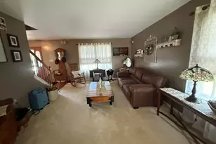 2170 Black Forest Dr, North Whitehall Township, PA 18037 - Photo 8