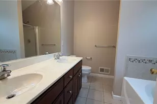 2288 Creekside Dr, Coplay Boro, PA 18037 - Photo 20