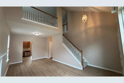 2288 Creekside Drive, Coplay Boro, PA 18037 - Photo 4
