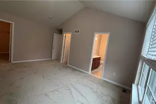 2288 Creekside Dr, Coplay Boro, PA 18037 - Photo 22
