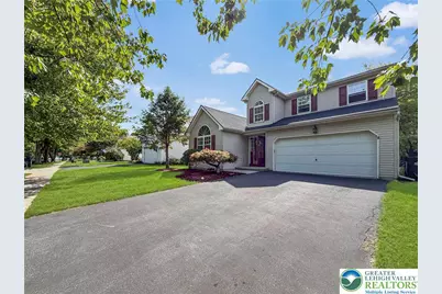 1924 Vintage Drive, Bethlehem Township, PA 18045 - Photo 2