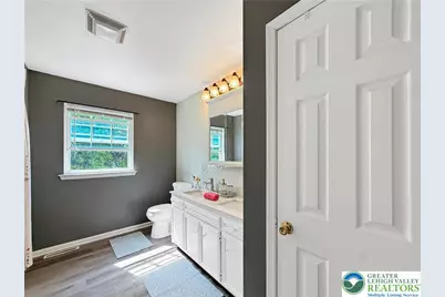 1924 Vintage Drive, Bethlehem Township, PA 18045 - Photo 14