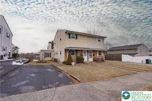 282 Poplar St, Catasauqua Boro, PA 18032 - Photo 2