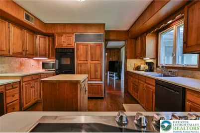710 Wedgewood Road, Bethlehem City, PA 18017 - Photo 10