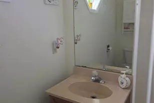 348 Moty Dr, Alburtis Boro, PA 18011 - Photo 8