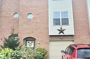 348 Moty Dr, Alburtis Boro, PA 18011 - Photo 1