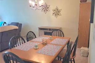 348 Moty Dr, Alburtis Boro, PA 18011 - Photo 4