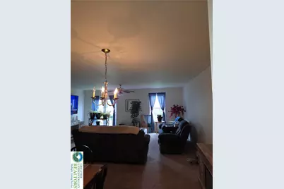 348 Moty Drive, Alburtis Boro, PA 18011 - Photo 4