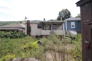 249 Ave B, Palmerton Boro, PA 18071 - Photo 12