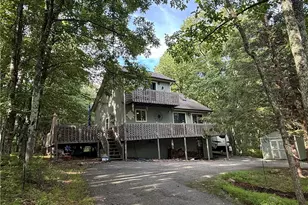 67 Arapahoe Rd, Penn Forrest, PA 18210 - Photo 2