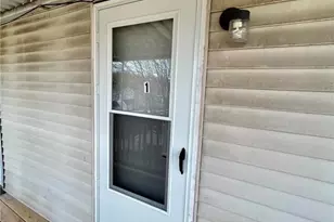 34 S 11th St, Easton, PA 18042 - Photo 2