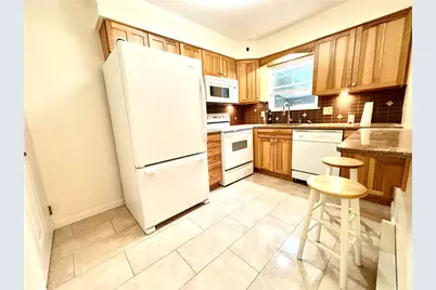 6210 Glen Court, Lowhill Township, PA 18053 - Photo 6
