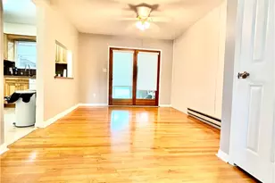 6210 Glen Ct, Lowhill Township, PA 18053 - Photo 2