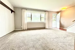 6210 Glen Ct, Lowhill Township, PA 18053 - Photo 8