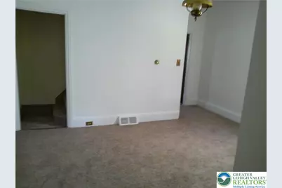 910 W Broad, Quakertown, PA 18951 - Photo 4