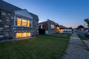 7826 Brier St, Other PA Counties, PA 19152 - Photo 2