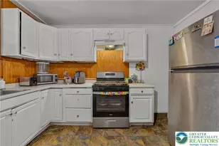 619 Lumber St, Allentown City, PA 18102 - Photo 10