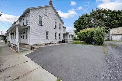 128 Mauch Chunk Street, Nazareth Boro, PA 18064 - Photo 26