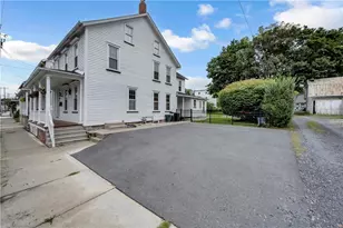 128 Mauch Chunk St, Nazareth Boro, PA 18064 - Photo 26