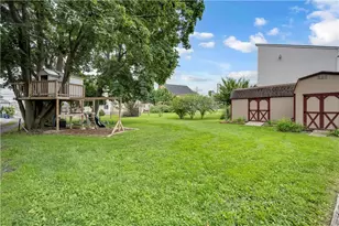 128 Mauch Chunk St, Nazareth Boro, PA 18064 - Photo 22