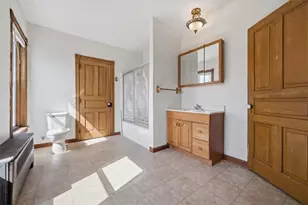 19 S 15th St, Catasauqua Boro, PA 18032 - Photo 16