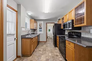 19 S 15th St, Catasauqua Boro, PA 18032 - Photo 12