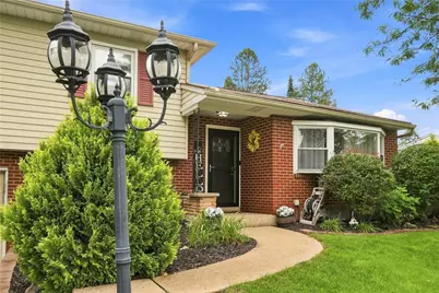 3135 South Drive, South Whitehall Township, PA 18103 - Photo 4