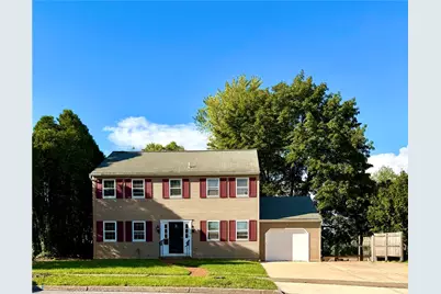 13 Pershing Boulevard, Whitehall Township, PA 18052 - Photo 2