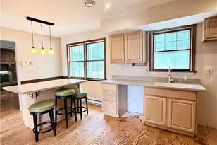 13 Pershing Blvd, Whitehall Township, PA 18052 - Photo 6