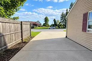 13 Pershing Blvd, Whitehall Township, PA 18052 - Photo 54