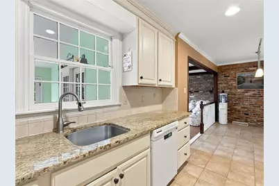 4454 Farm Drive, South Whitehall Township, PA 18104 - Photo 4