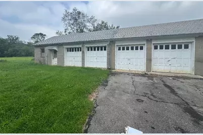 148 W Douglasville Road, Bushkill Twp, PA 18064 - Photo 2
