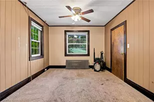 4113 S Church Street S, Whitehall Township, PA 18052 - Photo 6