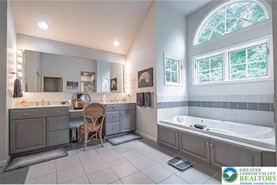 1125 Jaime Circle, Lower Macungie Township, PA 18106 - Photo 26
