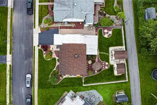 50 Magna Dr, Coplay Boro, PA 18037 - Photo 4