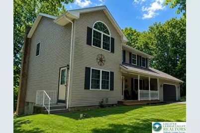 303 E Mountain Top Road, Summit Hill, PA 18250 - Photo 2