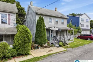 439 S Walnut St, Slatington Boro, PA 18080 - Photo 2