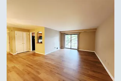 885 Cold Spring Road #5, Lower Macungie Township, PA 18103 - Photo 6