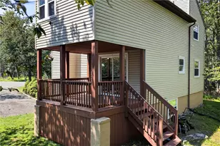 1894 Pinecrest Ct, Coolbaugh Twp, PA 18466 - Photo 14