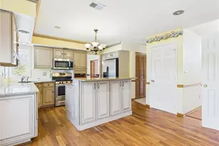 905 Cornwallis Dr, Forks Twp, PA 18040 - Photo 12