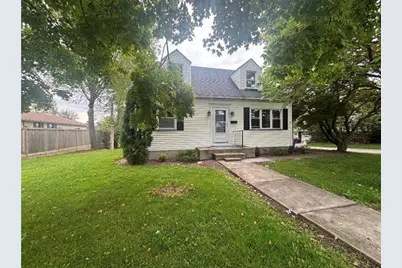221 S New Street, Nazareth Boro, PA 18064 - Photo 1