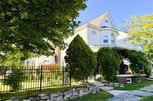 306 E White St, Summit Hill, PA 18250 - Photo 2