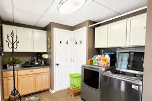 306 E White St, Summit Hill, PA 18250 - Photo 22